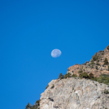 Moonset On Eastern Sierras-01
